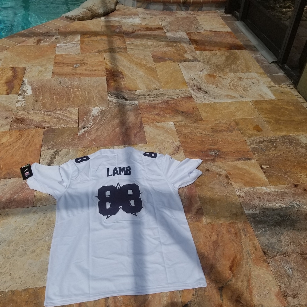 Football jerseys - Picture 6 of 7